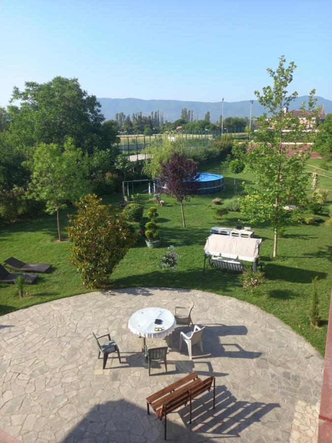 Green Villa Rodna 斯科普里 外观 照片